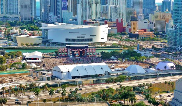 Miami torna a essere il punto di riferimento globale per la musica elettronica con l’Ultra Music Festival.